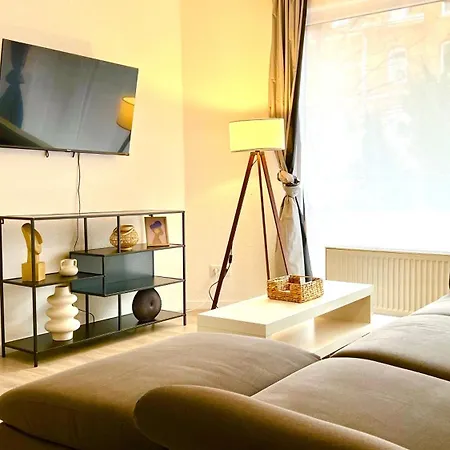 In Linden - Stadtleben - 68qm, Kueche, Bad, 2 Balkons, 5 Personen, Wifi Apartamento *